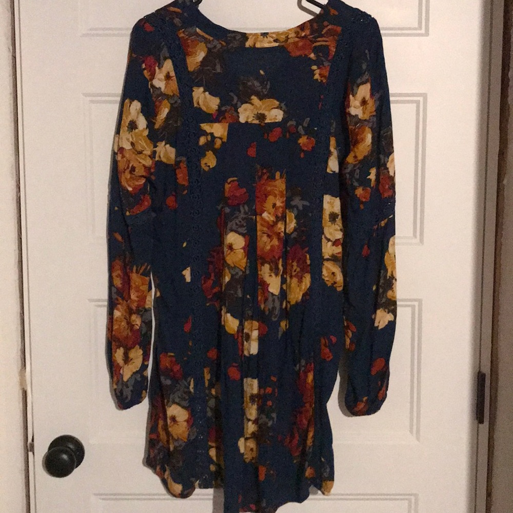 Blouse - Picture 3 of 3